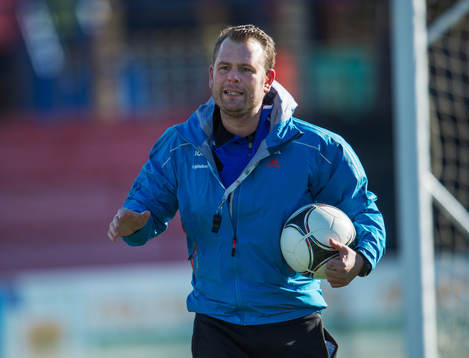 Träning på onsdag förmiddag, Mikael Stahre, tränare IFK