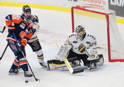 Erik Josefsson, Växjö och Daniel Larsson, målvakt, AIK