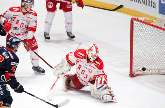Erik Gustafsson, Djurgården. gör 5-1 mot Troja Ljungby