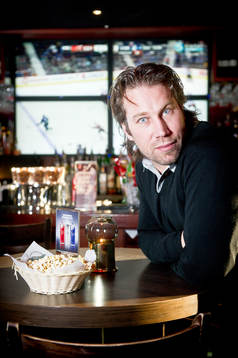 Peter Forsberg fotograferad på O'Learys i Örnsköldsvik