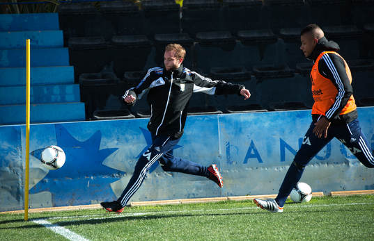 Robin Söder, Mikael Dyrestam