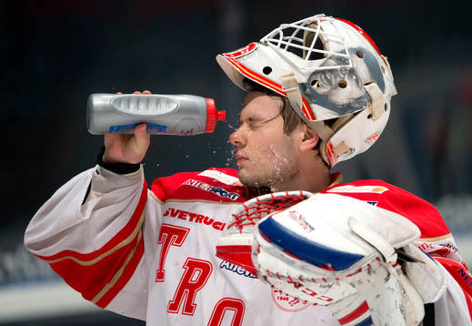 Robin Johansson, målvakt, Troja deppar