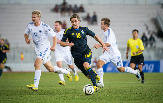 Christoffer Nyman, Sverige anfaller