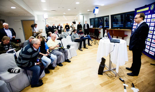 Pär Mårts, förbundskapten Sverige, presenterar Tre