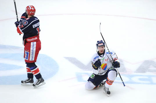 Djurgårdens Dustin Johner jublar