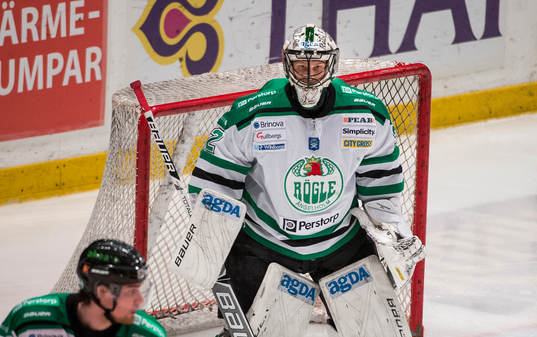 Rögle byter målvakt till tredje perioden. Jonas Fransson