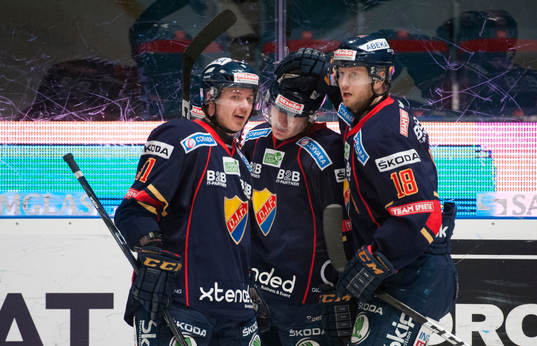 jubel då Henrik Eriksson, Djurgården, gjort mål