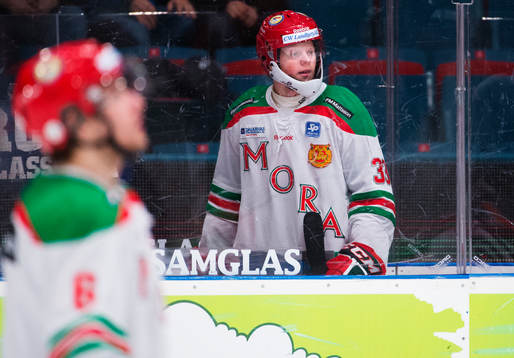 Patrik Andersson, Mora, i utvisningsbåset