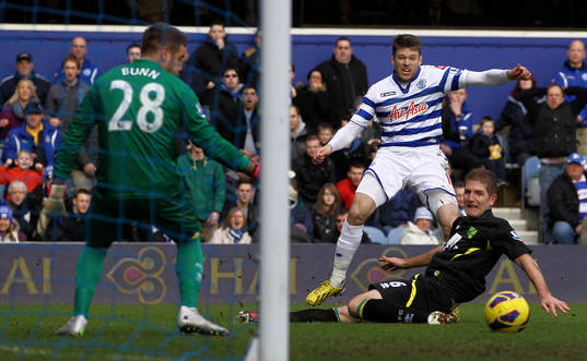Football - Queens Park Rangers v Norwich City - Barclays