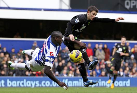 Football - Queens Park Rangers v Norwich City - Barclays