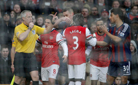 Football - Arsenal v Stoke City - Barclays Premier League