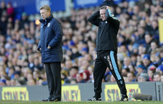 Football - Everton v Aston Villa - Barclays Premier League