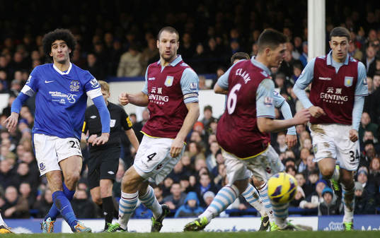 Football - Everton v Aston Villa - Barclays Premier League