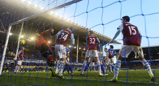 Football - Everton v Aston Villa - Barclays Premier League