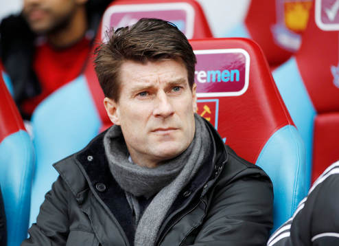 Football - West Ham United v Swansea City - Barclays