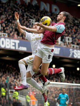 Football - West Ham United v Swansea City - Barclays