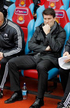 Football - West Ham United v Swansea City - Barclays