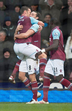 Football - West Ham United v Swansea City - Barclays