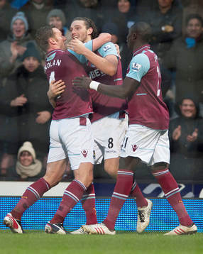Football - West Ham United v Swansea City - Barclays