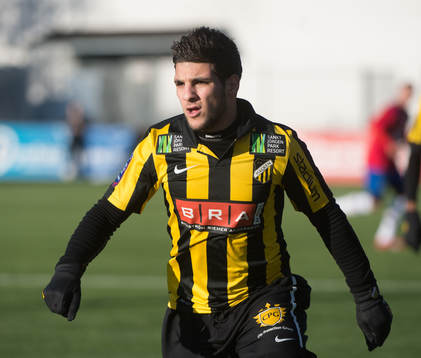 Moestafa El Kabir, Häcken