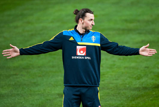 Sverige tränar på Friends Arena
