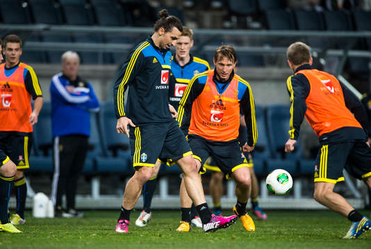 Sverige tränar på Friends Arena
