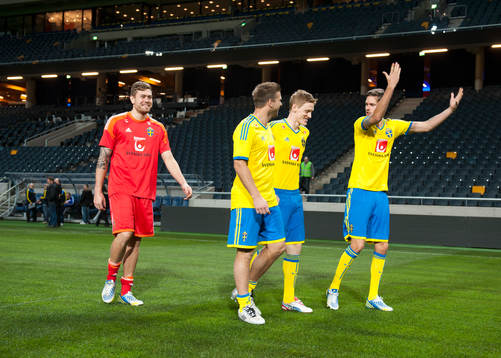 Fotboll, Sverige, Fotografering och träning på Friends