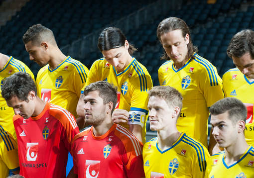 Fotboll, Sverige, Fotografering och träning på Friends