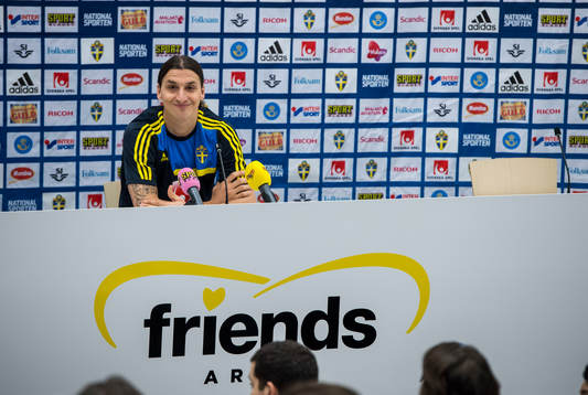 Presskonferens med Zlatan Ibrahimovic