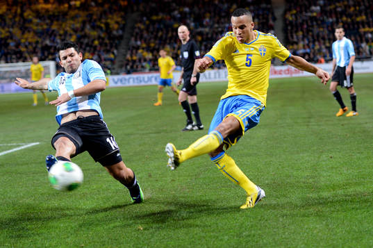 Sergio Aguero, Argentina, Martin Olsson, Sverige