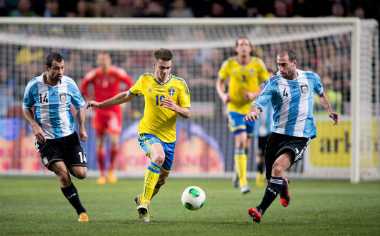 Alexander Kačaniklić, Sverige, Javier Mascherano, Pablo