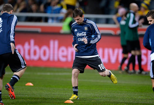 Lionel Messi, Argentina, värmer upp