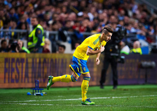 Jimmy Durmaz, Sverige, byts in