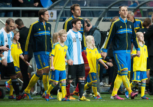 Inmarsch, Lionel Messi, Sverige och Zlatan Ibrahimovic,
