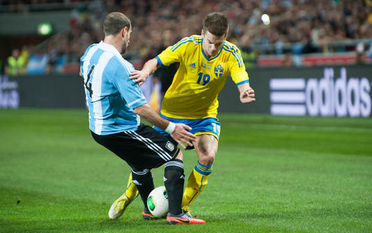 Alexander Kacaniklic, Sverige och Pablo Zabaleta, Argentina