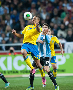 Mathias Ranegie, Sverige, nedtagning på bröstet