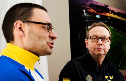 Ishockey, Peter Popovic, assisterande och Pär Mårts,