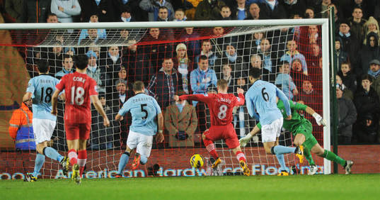 Football - Southampton v Manchester City - Barclays Premier