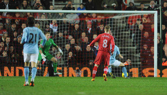 Football - Southampton v Manchester City - Barclays Premier