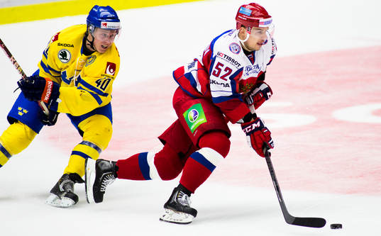 Sergey Shirokov, Ryssland, jagad av, Dennis Rasmussen,