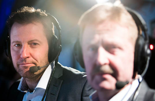 Mikael Renberg, SVT, i förgrunden, Staffan Lindeborg, SVT