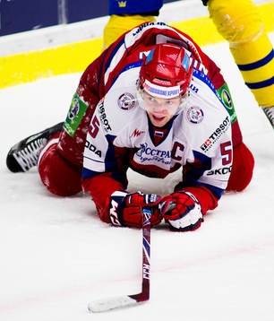 Ilya Nikulin, Ryssland