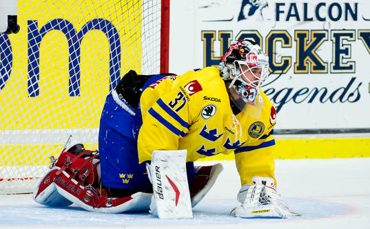 Johan Gustafsson, Sverige, gjorde sig illa vid 0-1 och