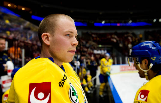 Pontus Sjögren, målvakt i Malmö Redhawks, fick ringas in