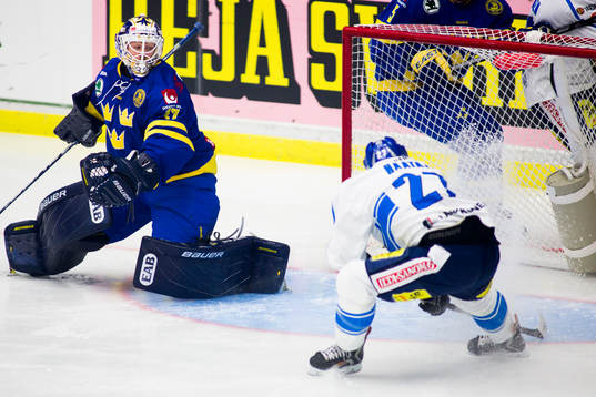 Gustaf Wesslau, målvakt, Sverige, Juha-Pekka Haataja,