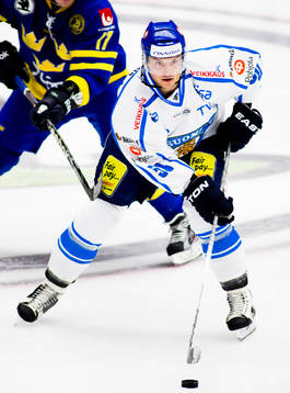 Juhamatti Aaltonen, Finland