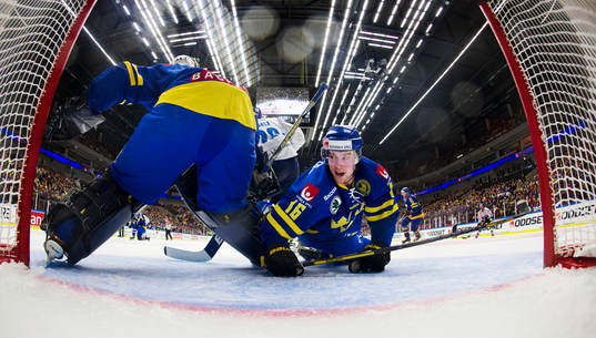 Tobias Viklund, Sverige