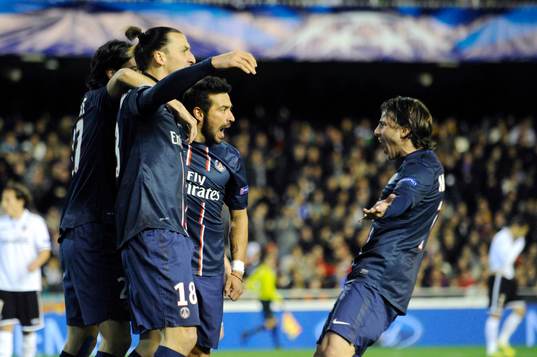 Joie PSG - Ezequiel LAVEZZI / Zlatan IBRAHIMOVIC / Scherrer