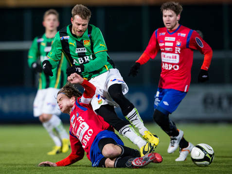 Jimmy Tamandi, GAIS tacklas omkull av Örgrytes lagkapten