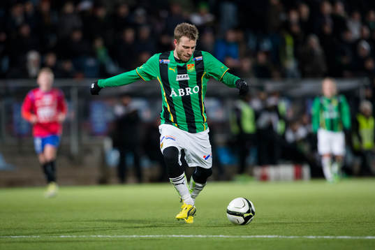 Joel Johansson, GAIS laddar för skott